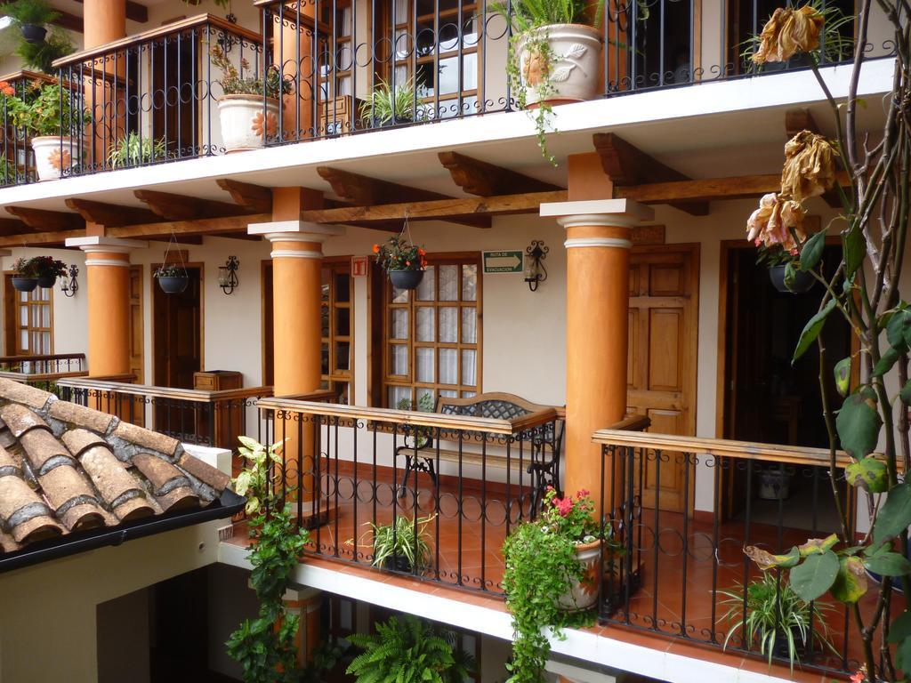 Hotel La Casa De Mama San Cristóbal de Las Casas Dış mekan fotoğraf