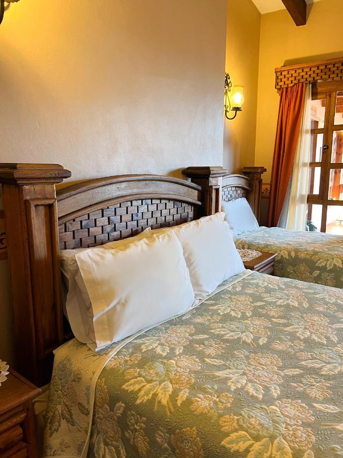 Hotel La Casa De Mama San Cristóbal de Las Casas Dış mekan fotoğraf