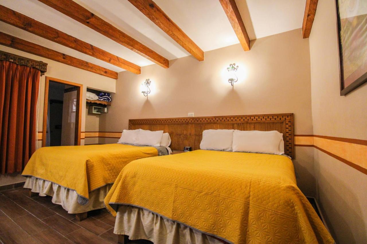 Hotel La Casa De Mama San Cristóbal de Las Casas Dış mekan fotoğraf